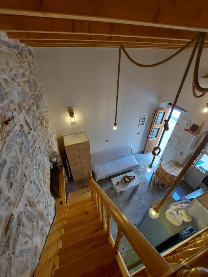 Ήλιος Πατσακης Apartment ซีมี ภายนอก รูปภาพ